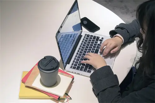 五险和社保有什么区别?